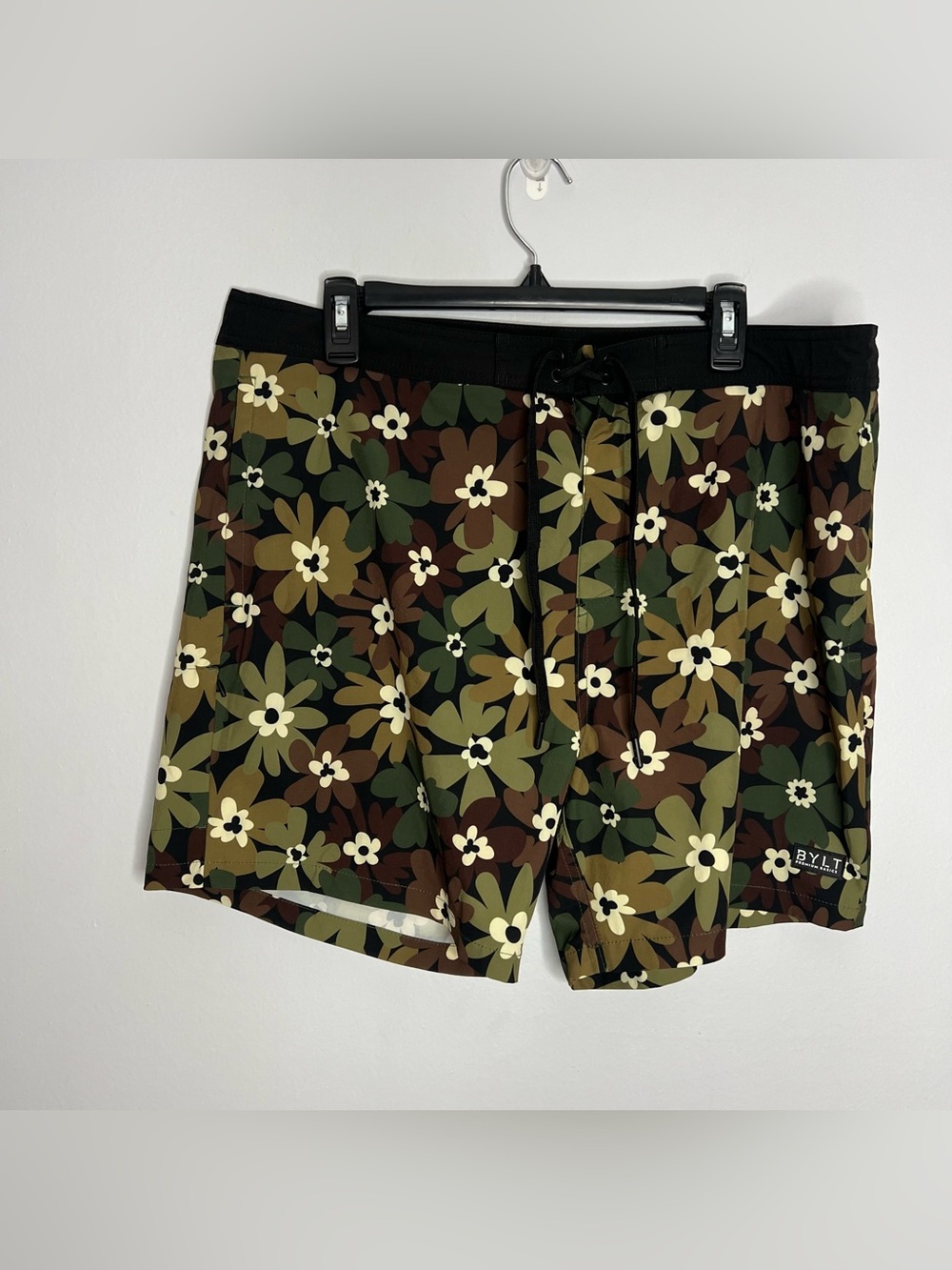 BYLT Premium Basics Board Shorts Swim Mens 36 Floral Green